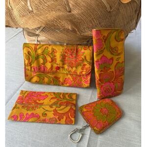 Vtg Star of Siam Cosmetic Bag Tissue Glass holder & key Chain Set Silk